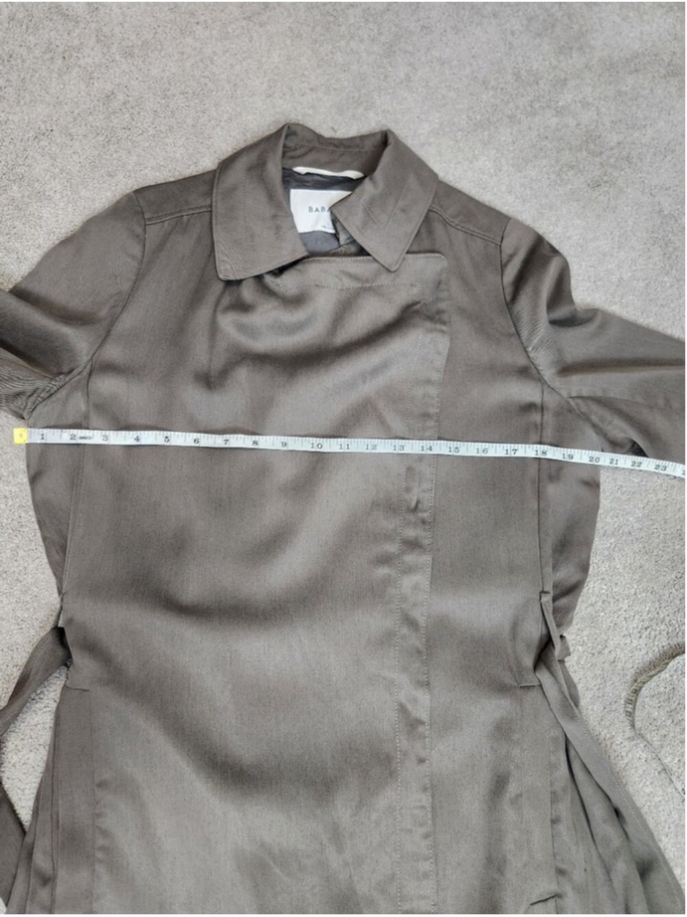 Aritzia Babaton Maximo Trench Coat Sz L Lightweight Professional Preppy Office - Picture 9 of 16